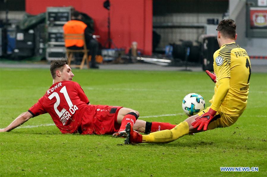 (SP)GERMANY-LEVERKUSEN-SOCCER-GERMAN CUP-LEVERKUSEN VS BREMEN