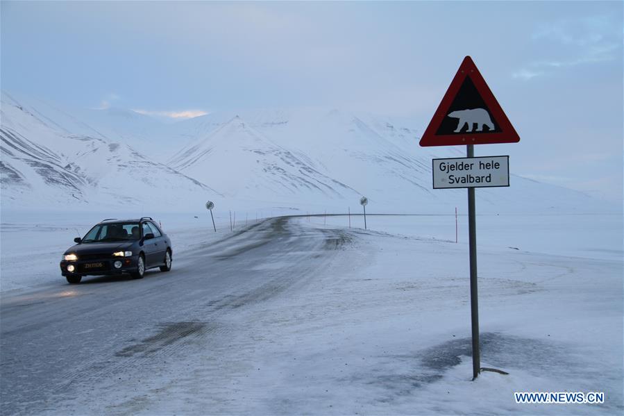 NORWAY-LONGYEARBYEN-SCENERY