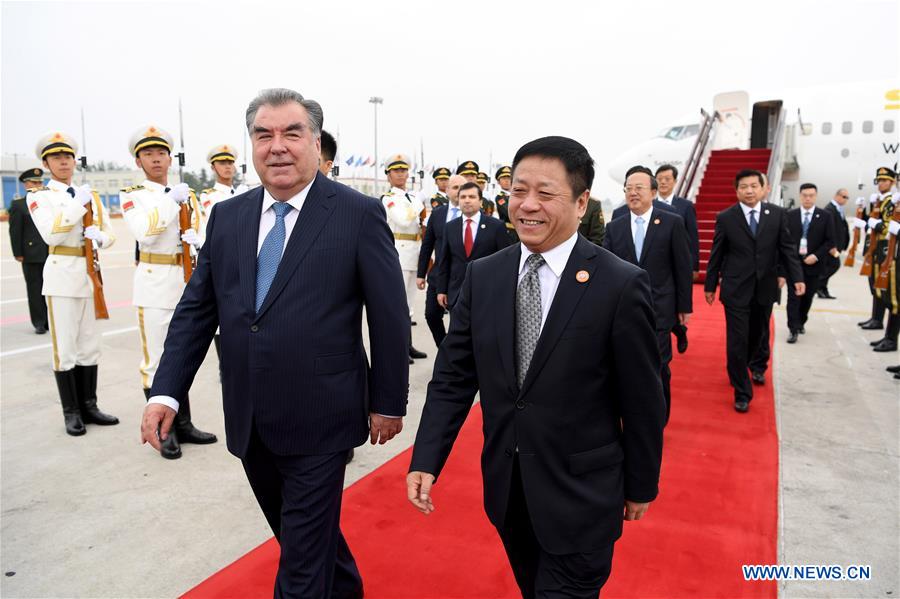 (SCO SUMMIT) CHINA-QINGDAO-SCO-TAJIKISTAN-EMOMALI RAHMON-ARRIVAL (CN)