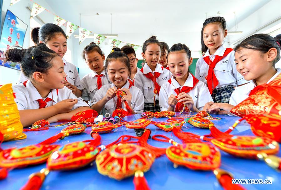 CHINA-DRAGON BOAT FESTIVAL-CELEBRATIONS (CN)