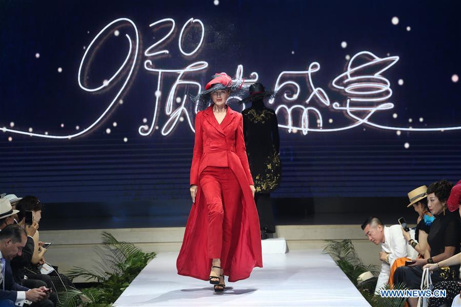 #CHINA-BEIJING-HATS-FASHION (CN)