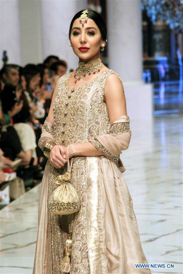 PAKISTAN-KARACHI-FASHION WEEK