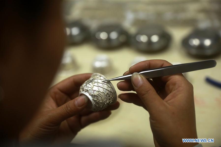 #CHINA-GUIZHOU-QIANDONGNAN-SILVER HANDICRAFTS (CN)