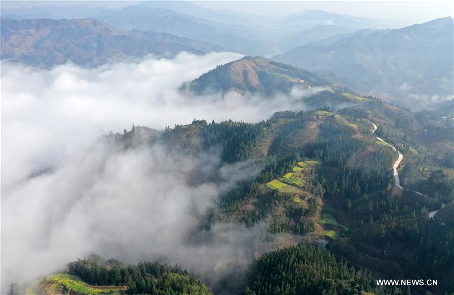 CHINA-SANJIANG-SCENERY-MIST (CN)