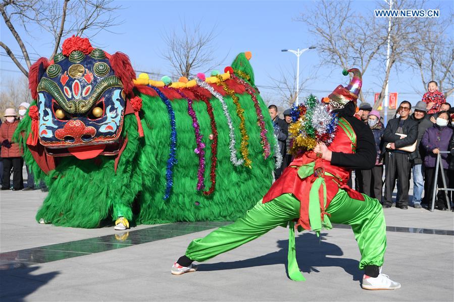 CHINA-GANSU-YONGDENG-LION DANCE (CN)