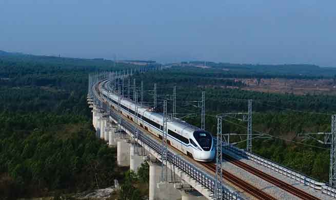 High-speed loop line in S China's Hainan receives over 25 mln passengers in 2017