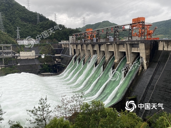 一组数字看长江流域降雨有多“暴力” 这里一天下了北京一年的雨